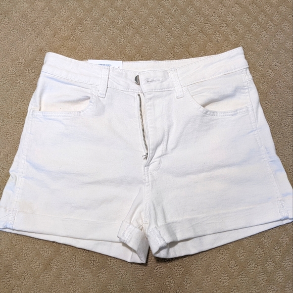 H&M White Stretch Denim Shorts - Picture 4 of 8
